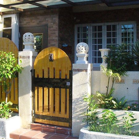 Alongs Garden Bed and Breakfast Heng-ch'un Eksteriør billede