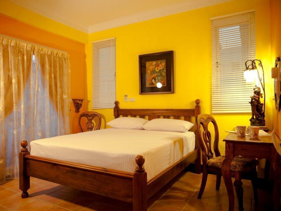 Alongs Garden Bed and Breakfast Heng-ch'un Eksteriør billede